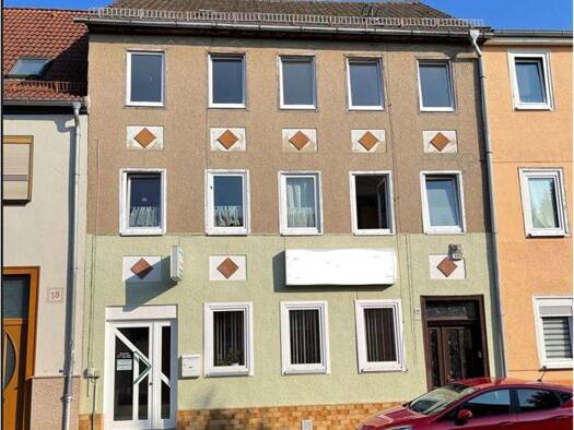 Mehrfamilienhaus zum Kauf provisionsfrei 149.900 € 194 m² 449 m² Grundstück Pößneck,Stadt Pößneck 07381