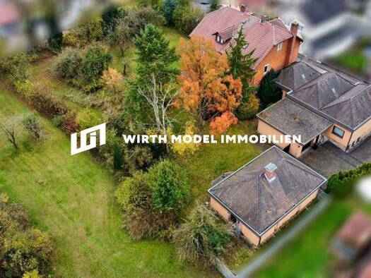 Haus zum Kauf 285.000 € 14 Zimmer 278 m² 3.765 m² Grundstück Stadtlauringen 97488