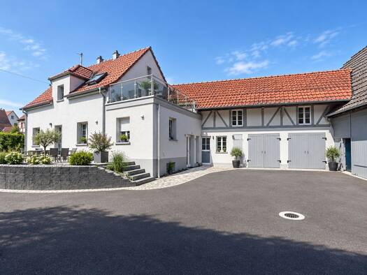 Haus zum Kauf 450.000 € 7 Zimmer 170 m² 1.215 m² Grundstück Salmbach 67160