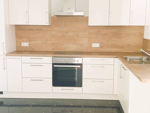 Wohnung zur Miete 1.200 € 3 Zimmer 74 m² Geschoss 1/3 frei ab sofort Lörrach Lörrach 79539