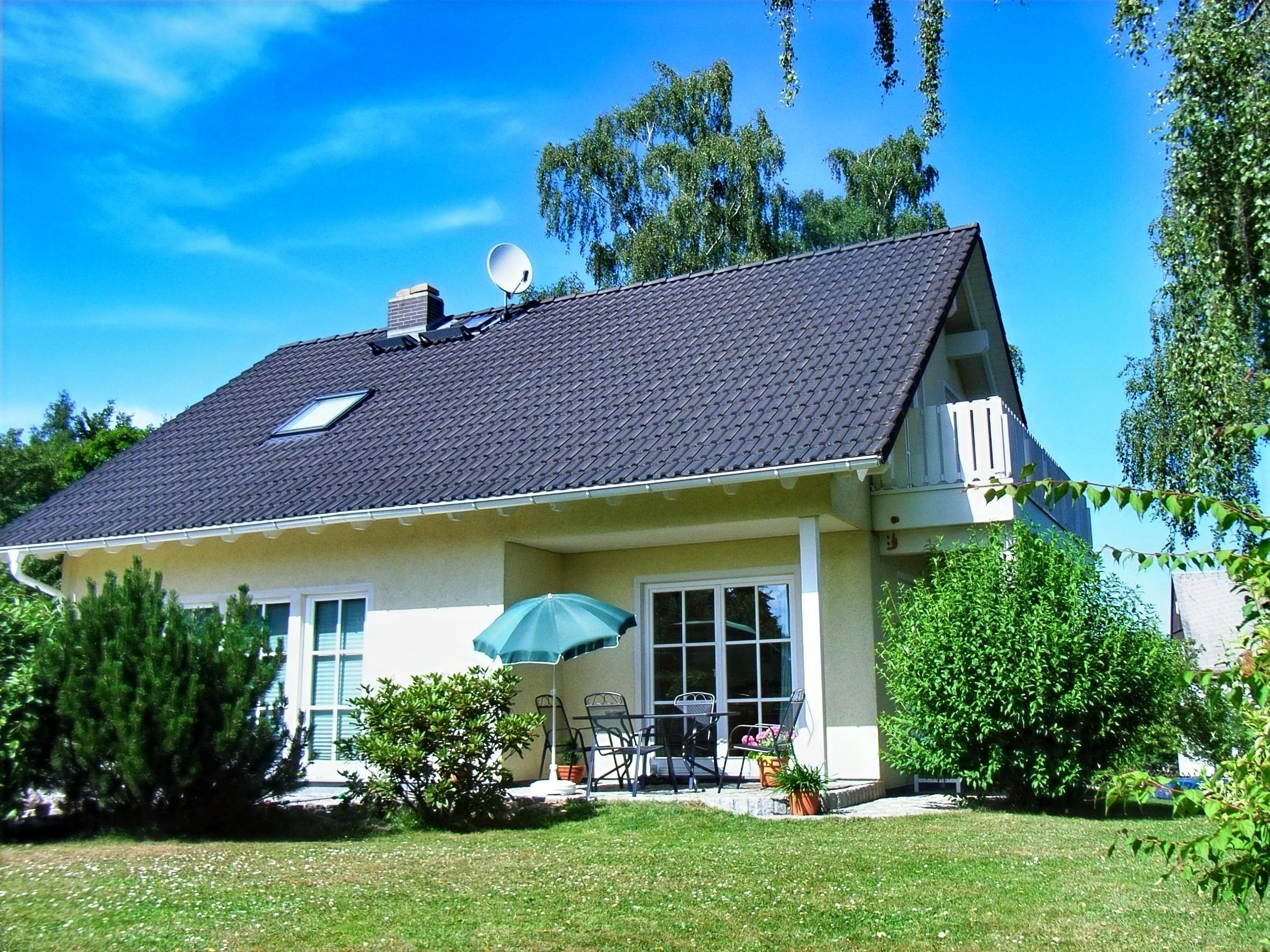 Einfamilienhaus zum Kauf 315.000 € 4 Zimmer 134,5 m²<br/>Wohnfläche 790 m²<br/>Grundstück Limbach Limbach 08491