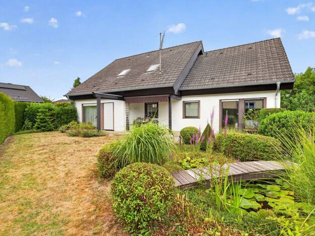 Einfamilienhaus zum Kauf 579.000 € 6 Zimmer 198 m² 709 m² Grundstück Singen Remchingen 75196