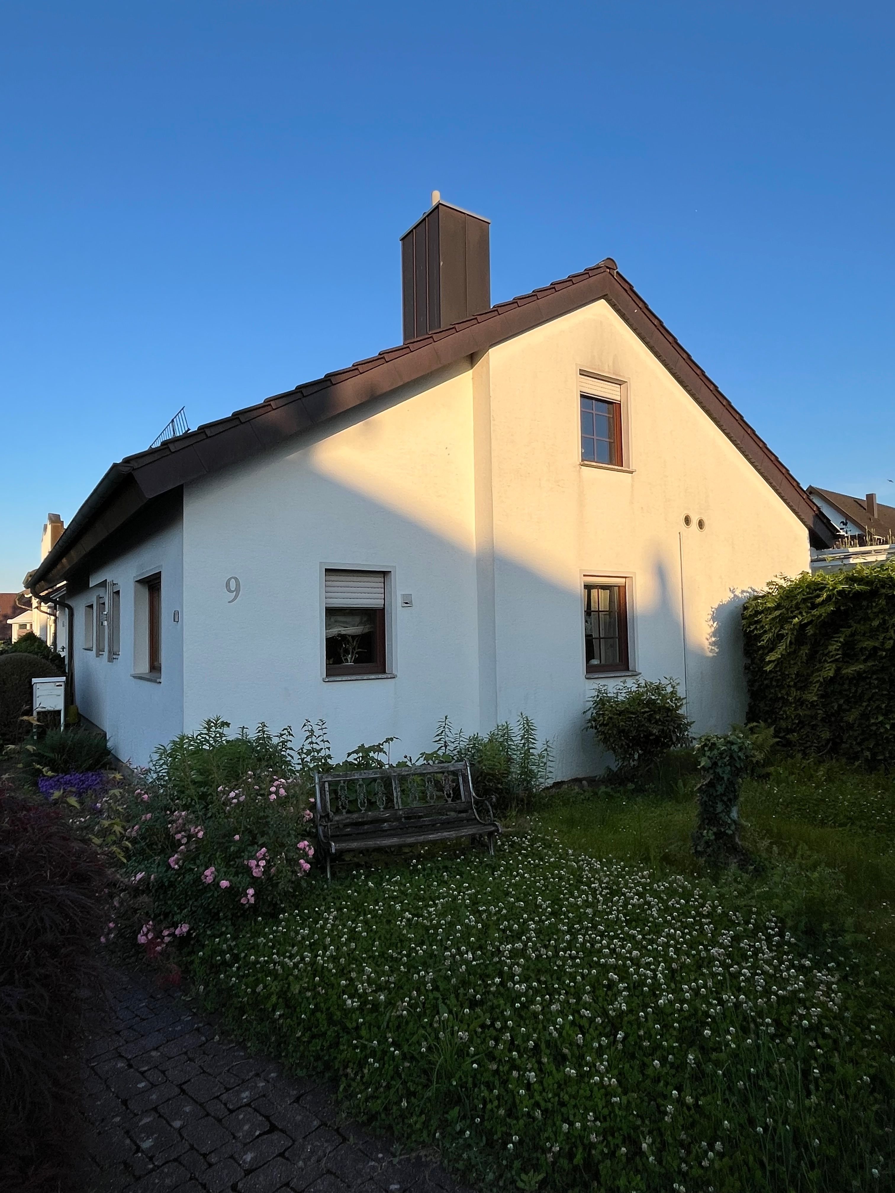 Einfamilienhaus zum Kauf provisionsfrei 815.000 € 7 Zimmer 185 m²<br/>Wohnfläche 422 m²<br/>Grundstück ab sofort<br/>Verfügbarkeit Uhlandstraße 9 Großingersheim Ingersheim 74379