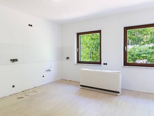 Wohnung zur Miete 830 € 3 Zimmer 94,9 m² frei ab sofort Ehrang Trier 54293