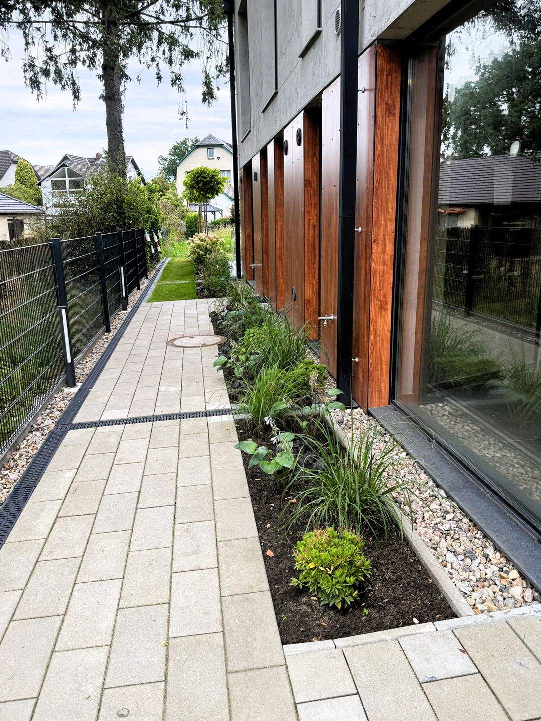 Property thumbnail 6