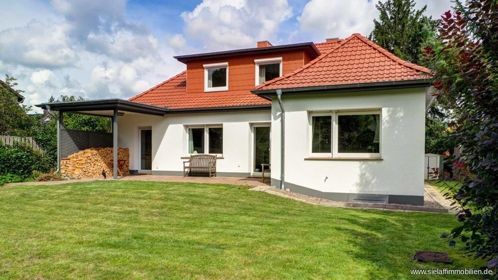 Einfamilienhaus zum Kauf provisionsfrei 449.000 € 5 Zimmer 145 m²<br/>Wohnfläche 500 m²<br/>Grundstück Lessingstraße 42A Nord Hameln 31785