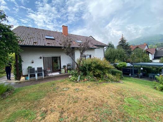 Einfamilienhaus zum Kauf 369.000 € 5 Zimmer 182 m² 1.450 m² Grundstück frei ab sofort Hain Laufach 63846