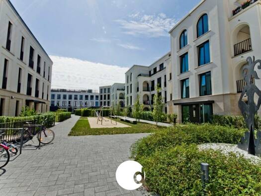Wohnung zur Miete 1.350 € 2 Zimmer 69,8 m² 3. Geschoss frei ab 01.09.2026 Mitte Stuttgart 70178