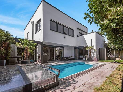 Mehrfamilienhaus zum Kauf 2.950.000 € 6 Zimmer 307,2 m² 301 m² Grundstück Trudering-Riem München 81825