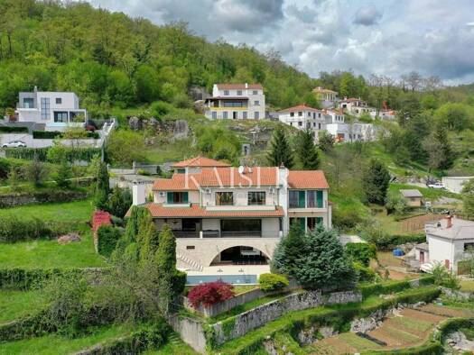 Einfamilienhaus zum Kauf 1.500.000 € 10 Zimmer 650 m² Rukavac, Matulji Matulji 51211