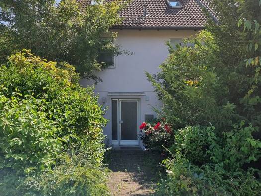 Reihenendhaus zum Kauf 259.000 € 5 Zimmer 140 m² 394 m² Grundstück frei ab sofort Waldstraße 32 Sachsen Sachsen bei Ansbach 91623