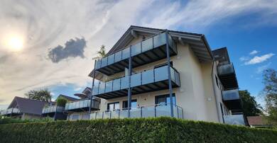 Wohnung zur Miete 1.100 € 2 Zimmer 64 m² Geschoss 2/3 frei ab 16.10.2025 Geretsried 82538