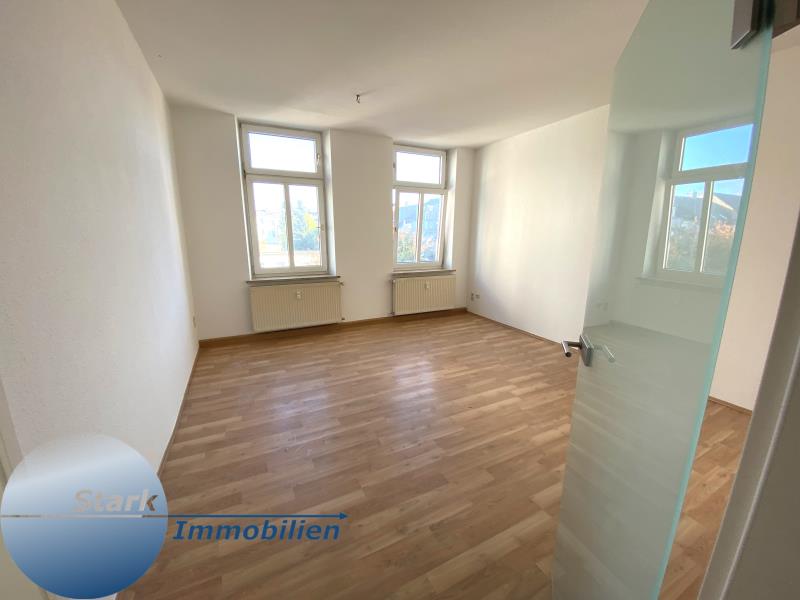 Wohnung zur Miete 360 € 2 Zimmer 49 m²<br/>Wohnfläche 1.<br/>Geschoss ab sofort<br/>Verfügbarkeit Rähnisstr. 53 Bahnhofsvorstadt Plauen 08525