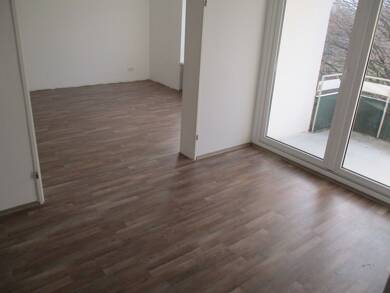Wohnung zur Miete 440 € 3 Zimmer 73,2 m² 1. Geschoss Geschwister-Scholl-Straße 14 Lebenstedt Salzgitter 38228