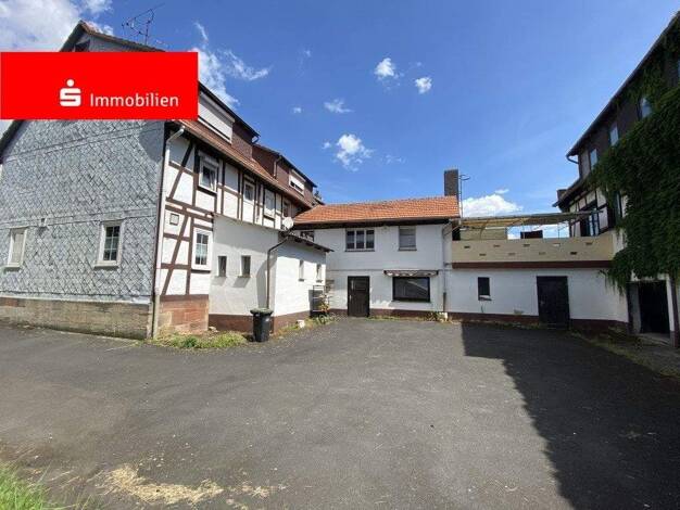 Mehrfamilienhaus zum Kauf 139.000 € 8 Zimmer 350 m² 1.389 m² Grundstück Ziegenhain Schwalmstadt 34613
