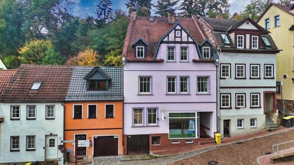 Mehrfamilienhaus zum Kauf als Kapitalanlage geeignet 291.664 € 243 m² 290 m² Grundstück Stadtroda 07646