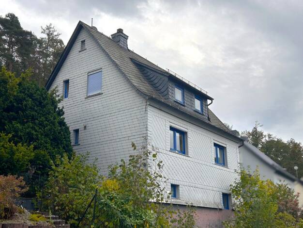 Einfamilienhaus zum Kauf 159.000 € 4 Zimmer 97 m² 590 m² Grundstück Eiershausen Eschenburg 35713