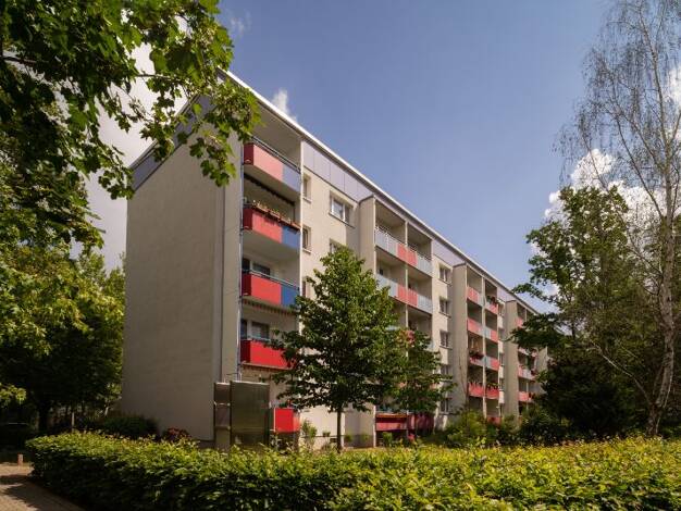 Wohnung zur Miete 364 € 2 Zimmer 49,8 m² 3. Geschoss frei ab 01.11.2025 Akener Bogen 10 Westliche Neustadt Halle 06124