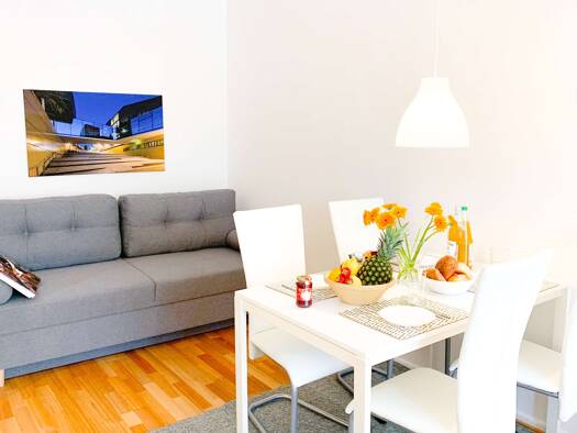 Wohnung zur Miete Wohnen auf Zeit 1.000 € 1 Zimmer 32 m² frei ab 01.10.2025 Aachen 52070