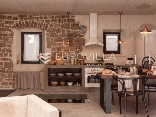 Haus zum Kauf 940.000 € 2 Zimmer 122 m² Gornji Humac Pučišća