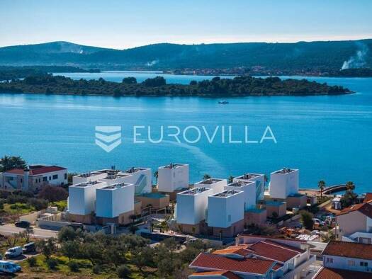 Haus zum Kauf 1.871.000 € 4 Zimmer 225 m² Turanj Sveti Filip i Jakov 23207