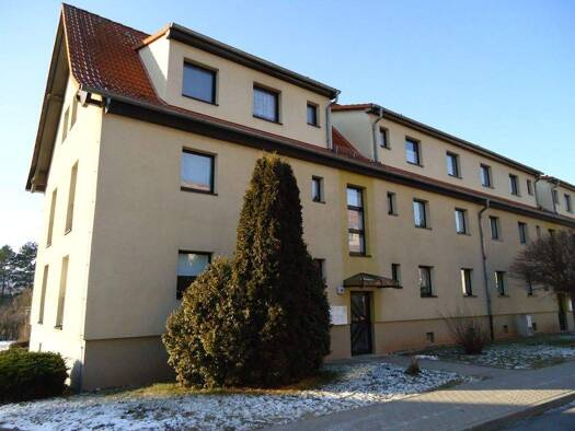 Wohnung zur Miete nur mit Wohnberechtigungsschein 310 € 3 Zimmer 57,8 m² Max-Reger-Straße 12 Sondershausen 99706