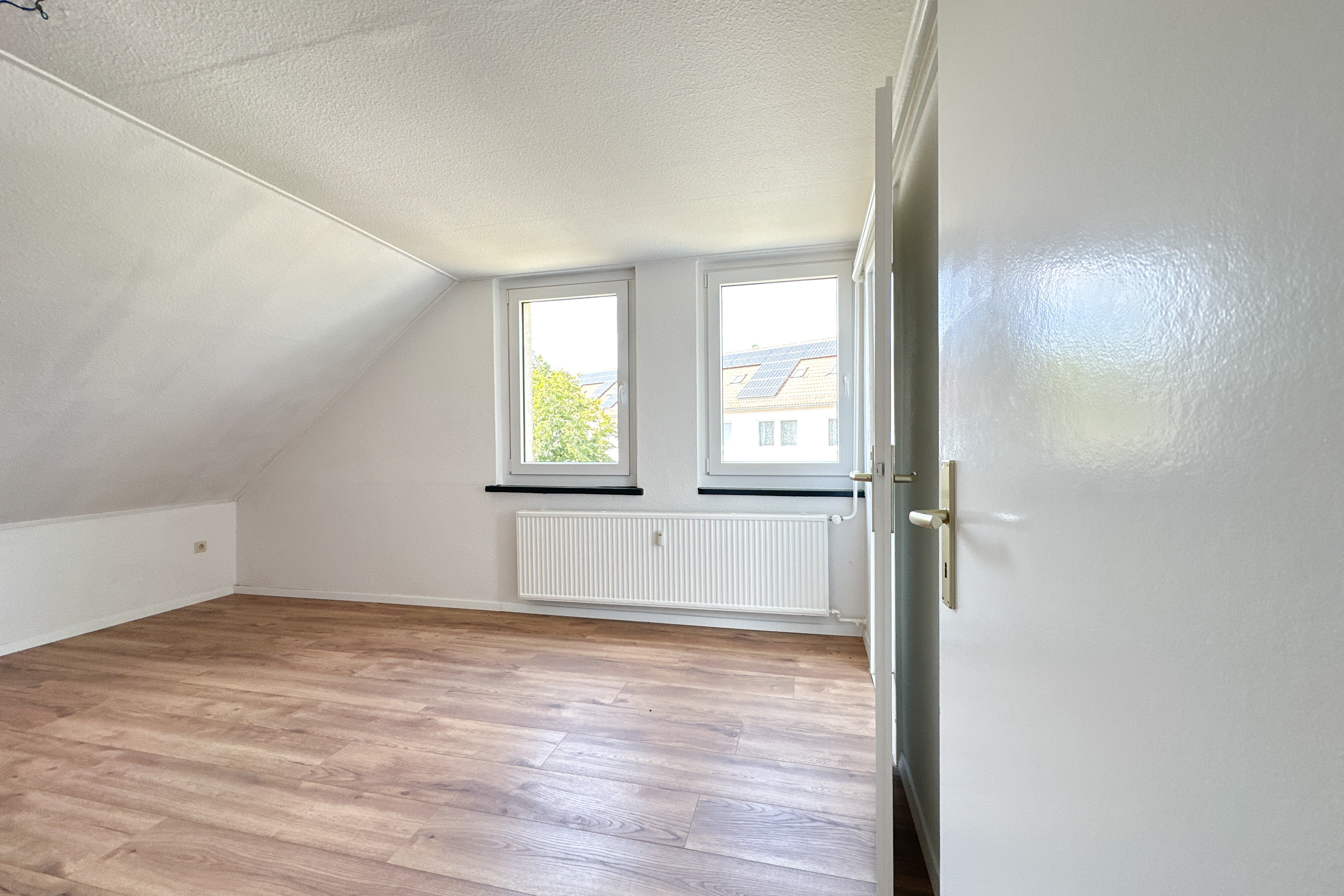 Wohnung zur Miete 304 € 3 Zimmer 43,4 m²<br/>Wohnfläche 3.<br/>Geschoss Am Krankenhaus 6 Lostau Lostau 39291