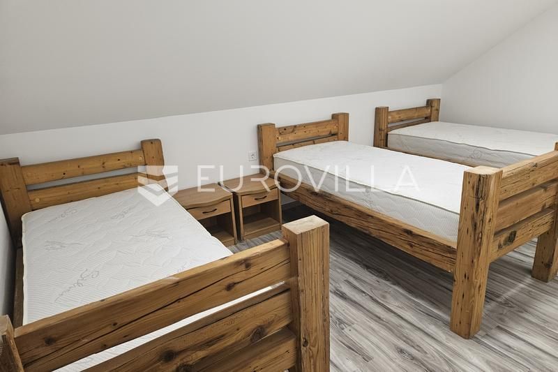 Haus zur Miete 1.100 € 5 Zimmer 280 m²<br/>Wohnfläche Sarvas 31204