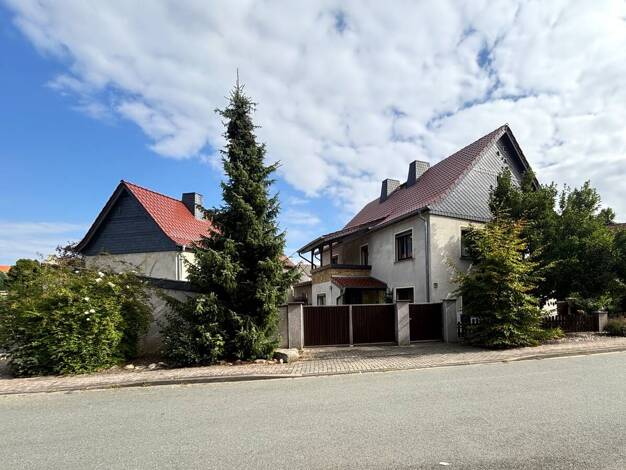 Einfamilienhaus zum Kauf 149.000 € 6 Zimmer 205,9 m² 790 m² Grundstück Kleine Kirchstraße 8 Krina Muldestausee 06774