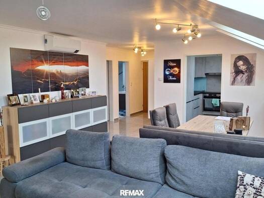 Wohnung zum Kauf 189.000 € 4 Zimmer 99 m² Gralla 8431