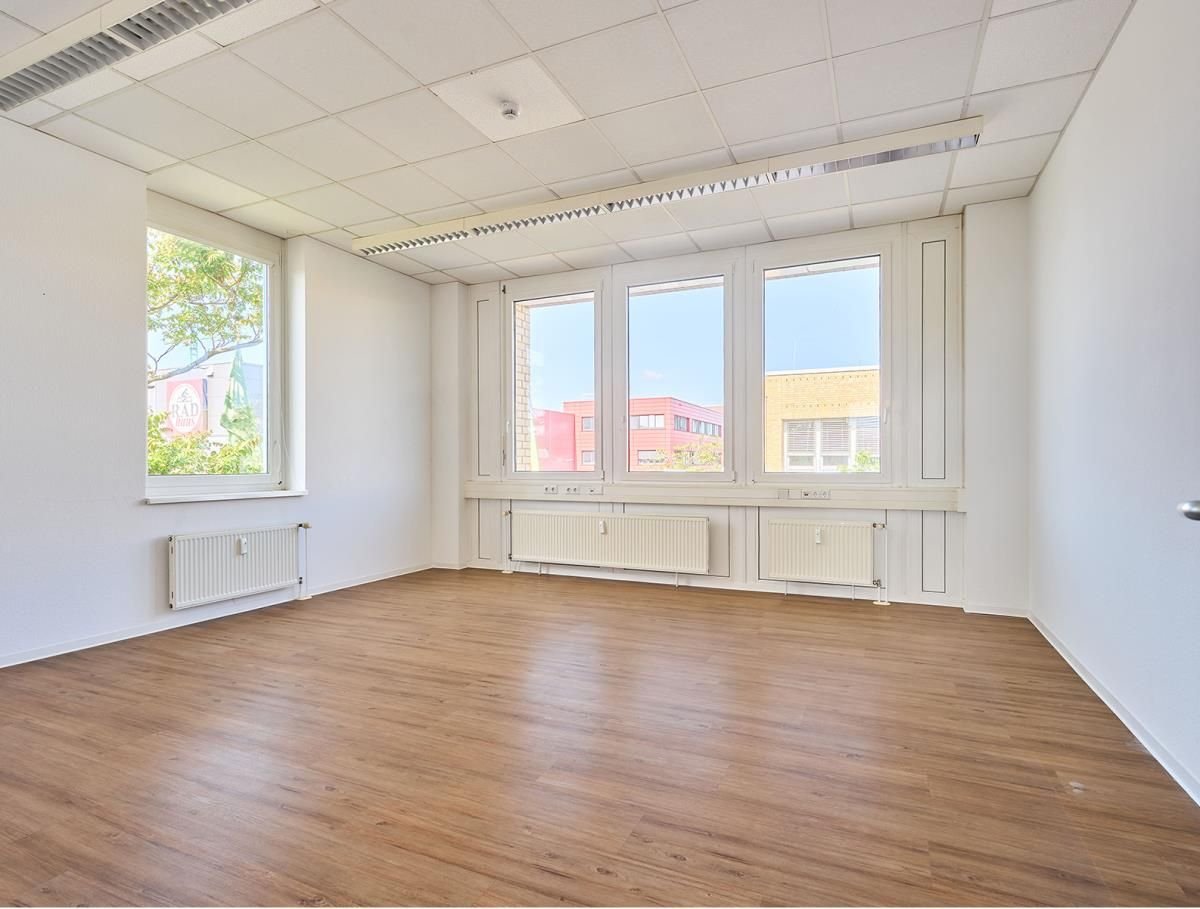 Bürofläche zur Miete 736 € 38,8 m²<br/>Bürofläche Wetzlarer Str. 28-58a Babelsberg - Süd Potsdam 14482