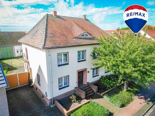 Einfamilienhaus zum Kauf 117.000 € 9 Zimmer 225 m² 1.181 m² Grundstück Tucheim 39307