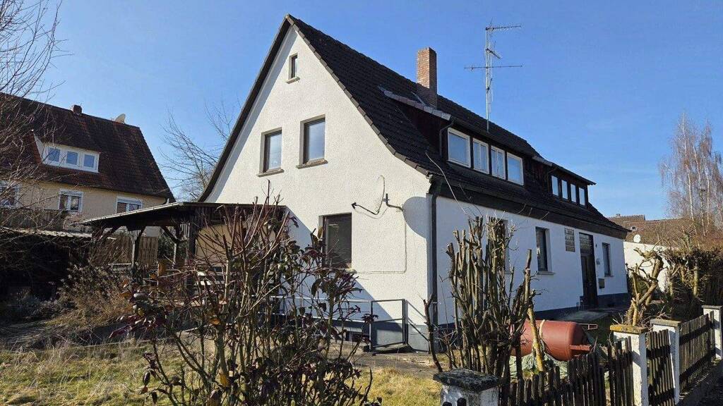 Mehrfamilienhaus zum Kauf 249.000 € 7 Zimmer 195 m² 925 m² Grundstück frei ab sofort Untermerzbach 96190