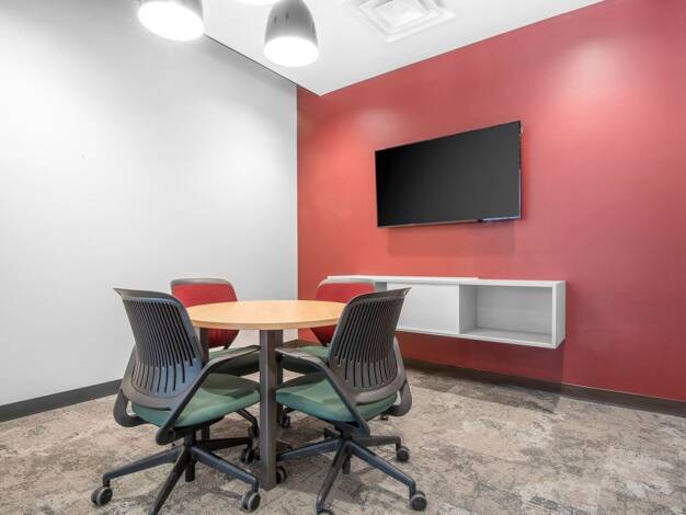 Bürofläche zur Miete provisionsfrei 310 € 20 m² Bürofläche Bahnhofplatz 12 Südweststadt Südweststadt 76137