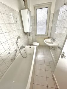 Wohnung zur Miete 700 € 3,5 Zimmer 131 m²<br/>Wohnfläche ab sofort<br/>Verfügbarkeit Hattinger Str. Weitmar - Mitte Bochum 44795