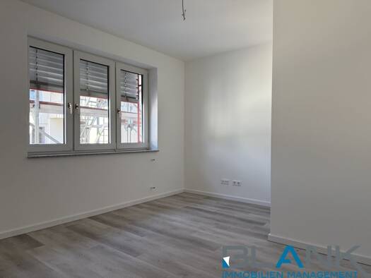 Wohnung zum Kauf 439.000 € 3 Zimmer 101,9 m² EG Kuppingen Herrenberg / Kuppingen 71083