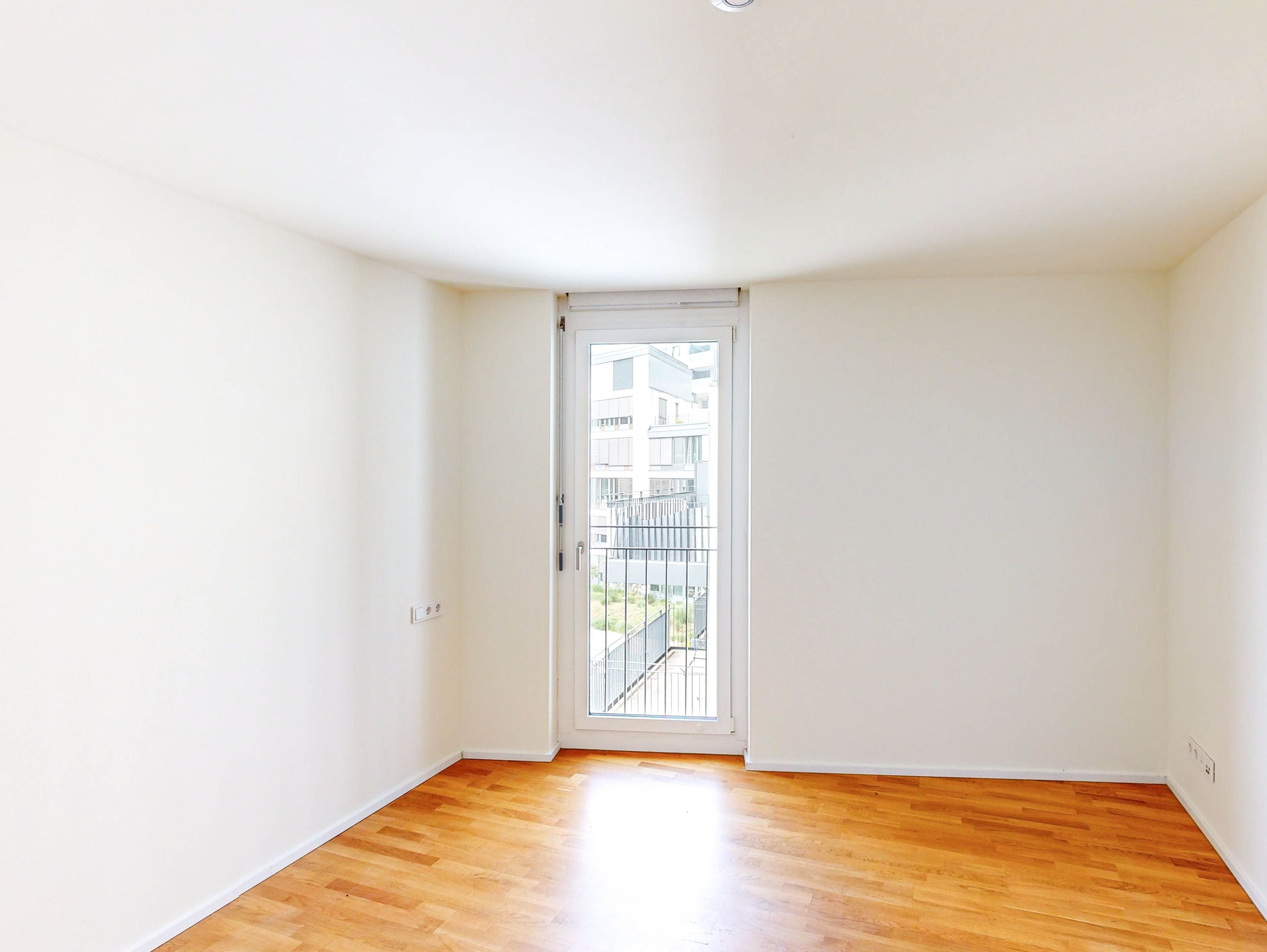 Maisonette zur Miete 2.215 € 3 Zimmer 130 m²<br/>Wohnfläche 5.<br/>Geschoss Mailänder Platz 7 Europaviertel Stuttgart 70173