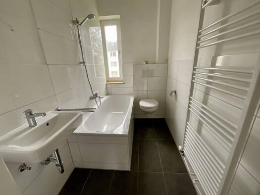 Wohnung zur Miete 409 € 3 Zimmer 60,3 m² 1. Geschoss Salzastraße 66 Fedderwardergroden Wilhelmshaven 26388