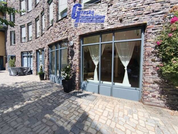 Laden zur Miete 925 € 90,9 m² Verkaufsfläche Ossenreyerstr. 49 Altstadt Stralsund 18439