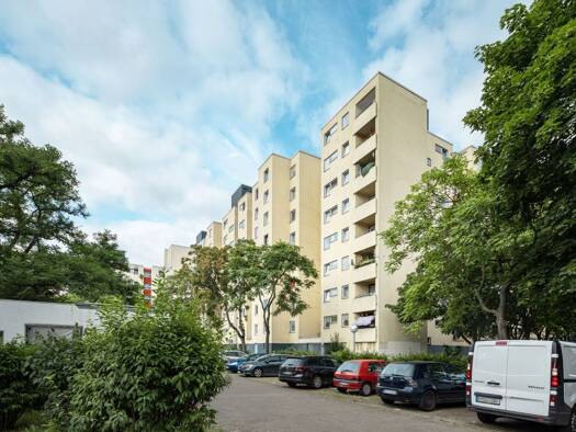Wohnung zur Miete 588 € 3 Zimmer 75,6 m² 3. Geschoss frei ab 16.09.2026 Cosmarweg 57 Spandau Spandau 13591