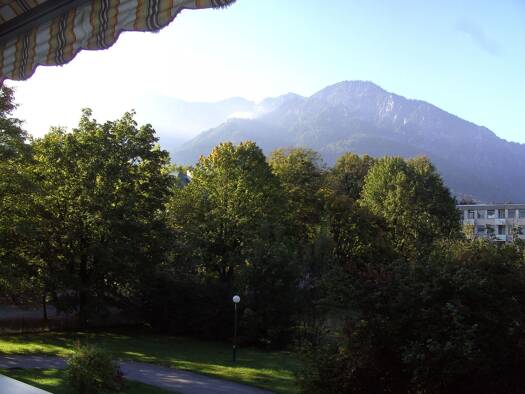 Wohnung zum Kauf provisionsfrei 220.000 € 2,5 Zimmer 52,5 m² 1. Geschoss Bad Reichenhall Bad Reichenhall 83435