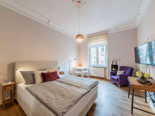 Wohnung zur Miete 1.300 € 1 Zimmer 24 m² 2. Geschoss frei ab 01.02.2026 Sachsenhausen Frankfurt am Main 60594