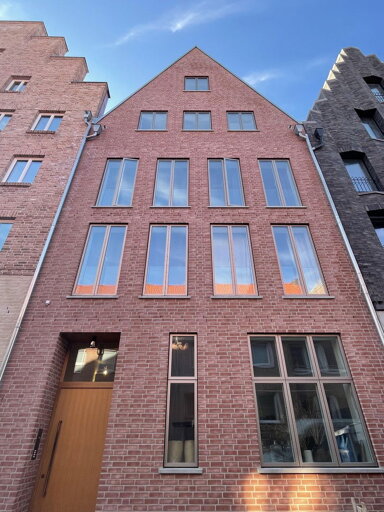 Wohnung zur Miete 2.000 € 4 Zimmer 100 m² 1. Geschoss Alfstraße 23 Innenstadt Lübeck 23552