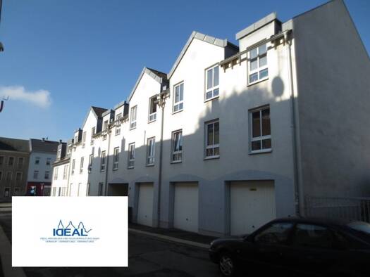 Wohnung zum Kauf 33.000 € 2 Zimmer 51,5 m² 3. Geschoss Friedrichstraße 26 Stadtmitte Plauen 08523