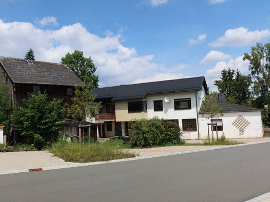 Mehrfamilienhaus zum Kauf 229.000 € 10 Zimmer 299 m² 660 m² Grundstück Hadermannsgrün Berg 95180