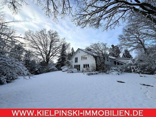 Einfamilienhaus zum Kauf 1.650.000 € 7 Zimmer 245 m² 1.696 m² Grundstück frei ab sofort Duvenstedt Hamburg 22397