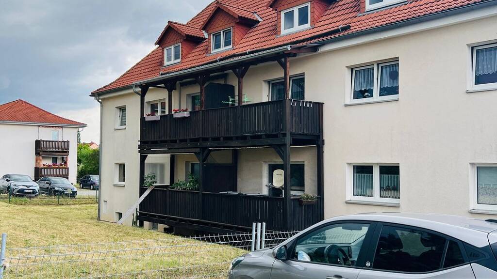Wohnung zum Kauf 75.000 € 3 Zimmer 57,6 m² Saalfeld Saalfeld/Saale 07318