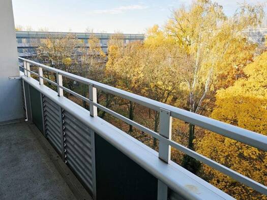 Wohnung zur Miete 377 € 3 Zimmer 68,5 m² 4. Geschoss Johannes-Göderitz-Str. 110 Neu Olvenstedt Magdeburg 39130