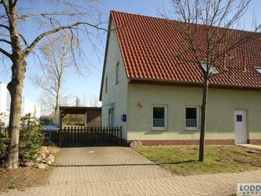 Doppelhaushälfte zum Kauf 127.000 € 4 Zimmer 108 m² 598 m² Grundstück frei ab sofort Rochau 39579