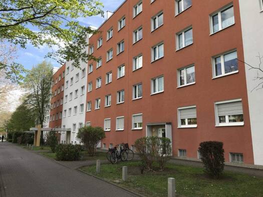Wohnung zur Miete 344 € 3 Zimmer 59,1 m² 3. Geschoss frei ab 01.02.2026 An der Magistrale 33 Südliche Neustadt Halle (Saale) 06124